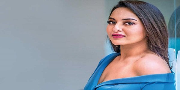 sonakshi-sinha-said-discussion-on-caa-is-more-important-3